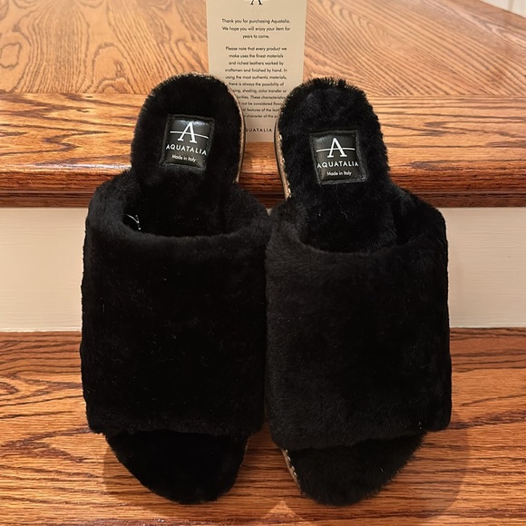 Aquatalia leather/sheerling slippers;slides. Luxury brand Made In Italy 7.5 NWT - Picture 3 of 11